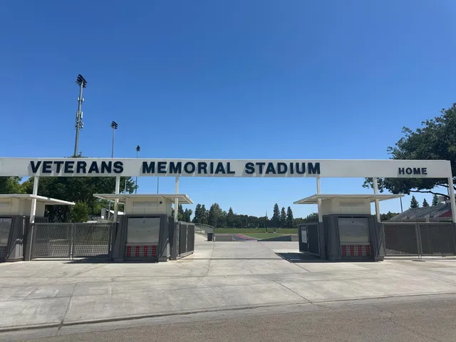 $495,000 | 73 West Bohemia Lane, Clovis, CA 93619