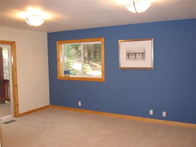11854 Kitzbuhel Road Truckee, CA 96161 - Photo 8 of 14 Gallery Image 8