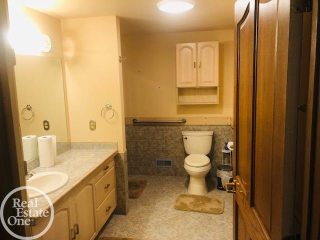 3029 Vincent Road North Street, MI 48049 - Photo 26 of 62 50032298-25.JPG