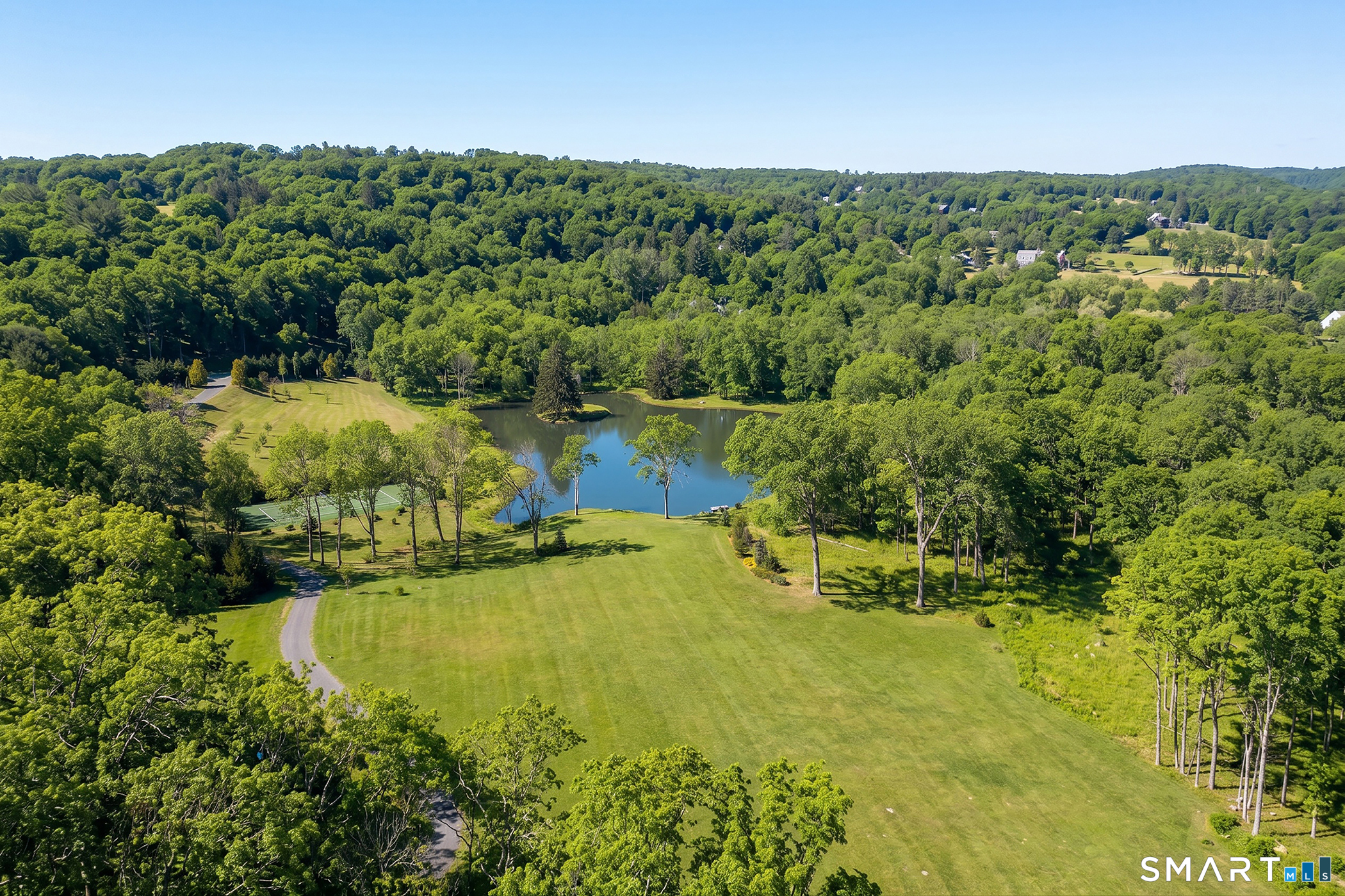 52 Calhoun Street Washington, CT 06794 - Photo 3 of 23