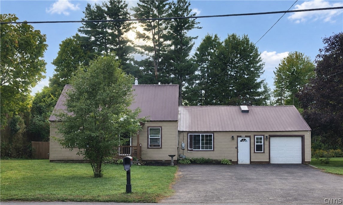 8897 Turin Road Rome, NY 13440 - Photo 4 of 38 Gallery Image 4