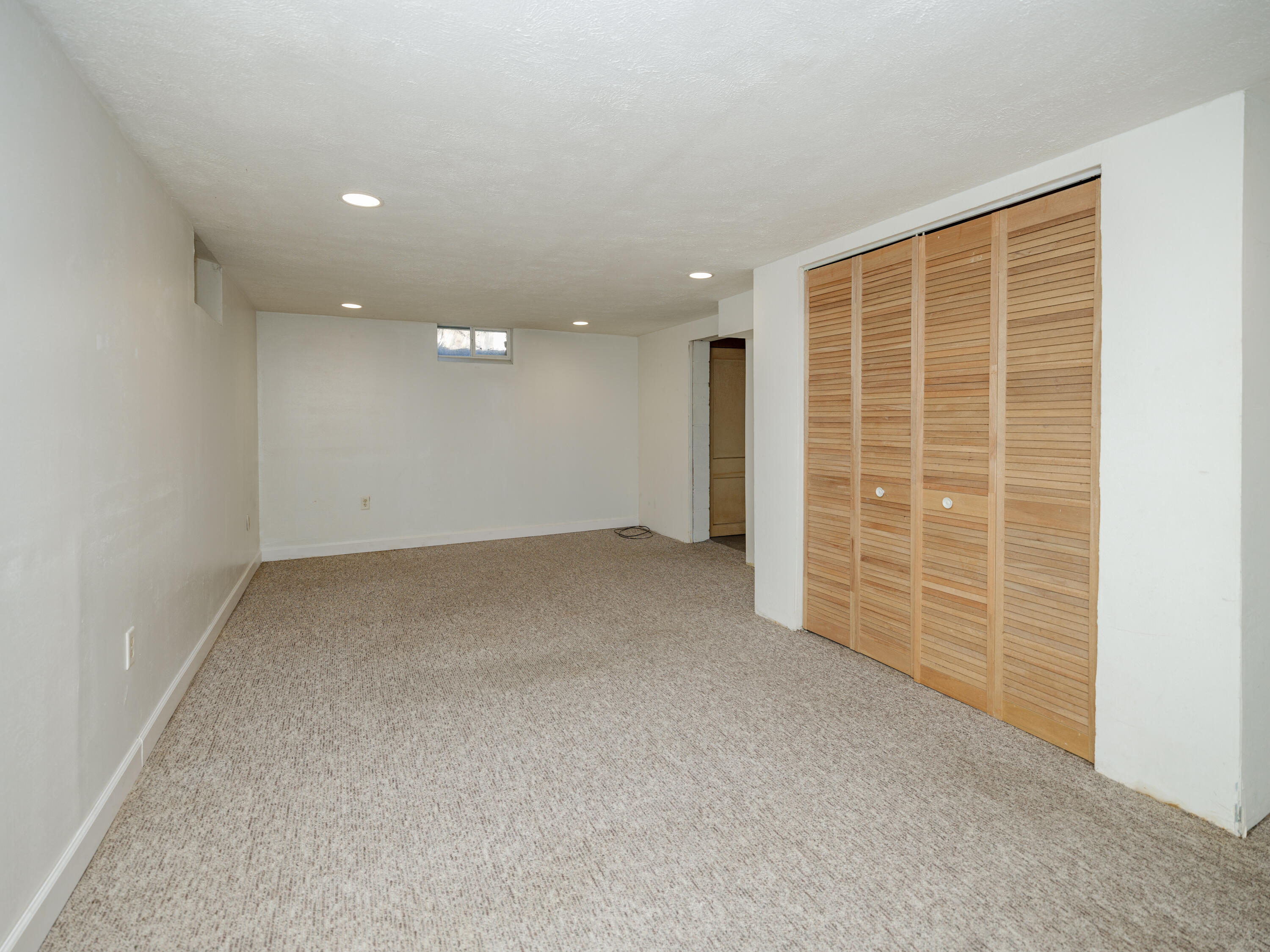 312 Schuring Road Portage, MI 49024 - Photo 14 of 22 312 Schuring Rd-116