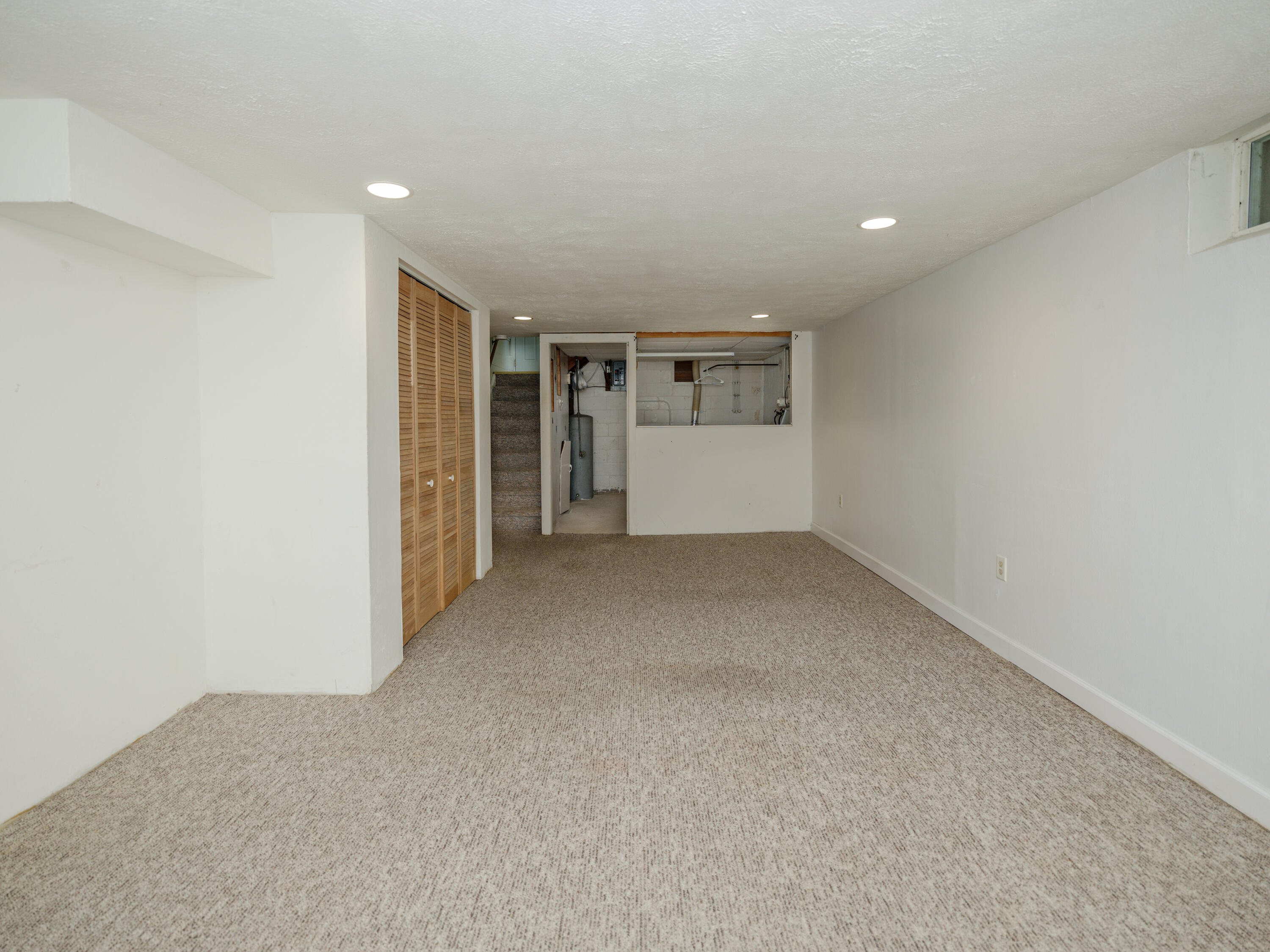 312 Schuring Road Portage, MI 49024 - Photo 15 of 22 312 Schuring Rd-117