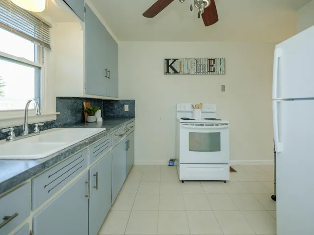 $217,500 | 312 Schuring Road, Portage, MI 49024