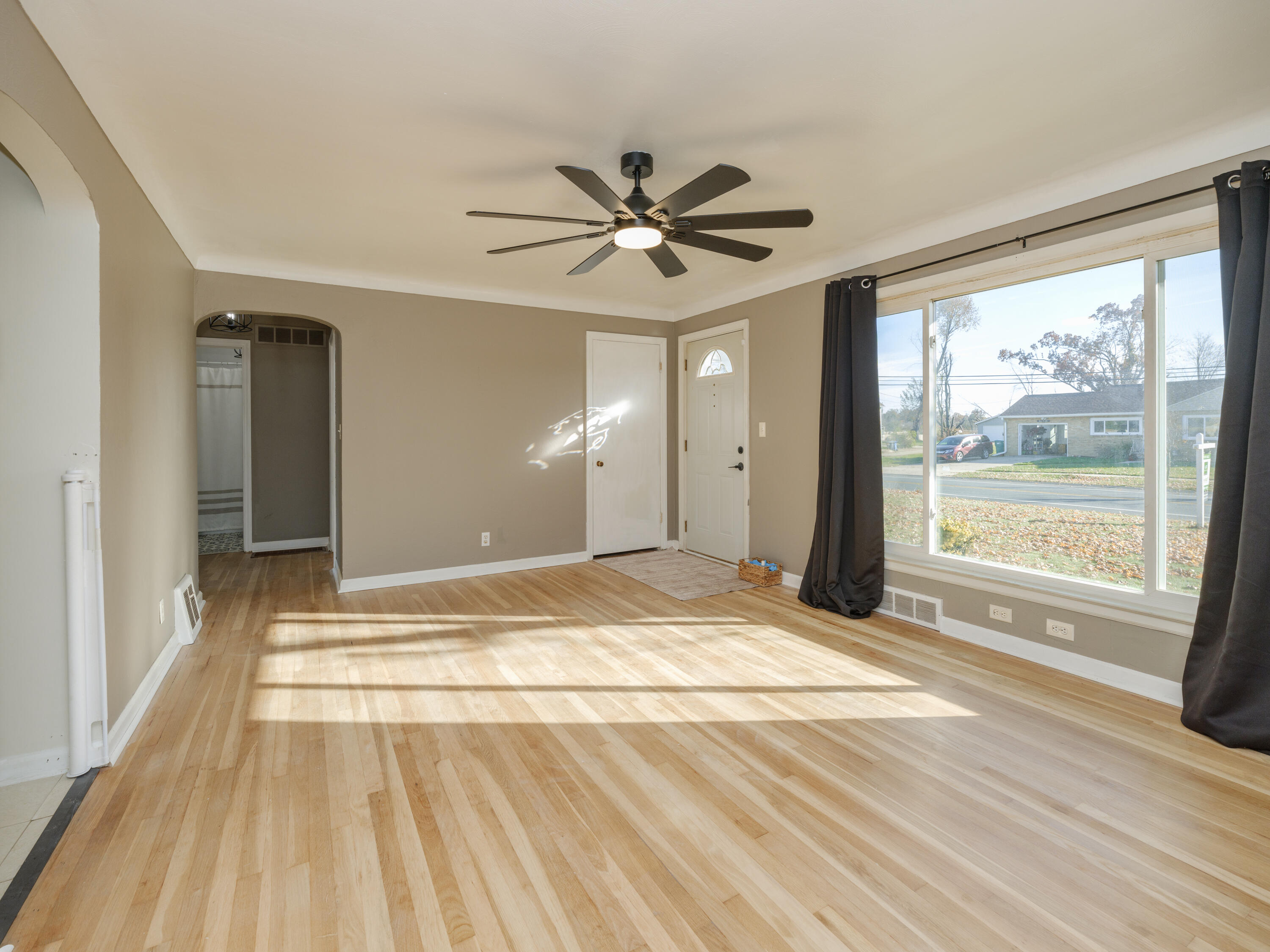 312 Schuring Road Portage, MI 49024 - Photo 6 of 22 312 Schuring Rd-104