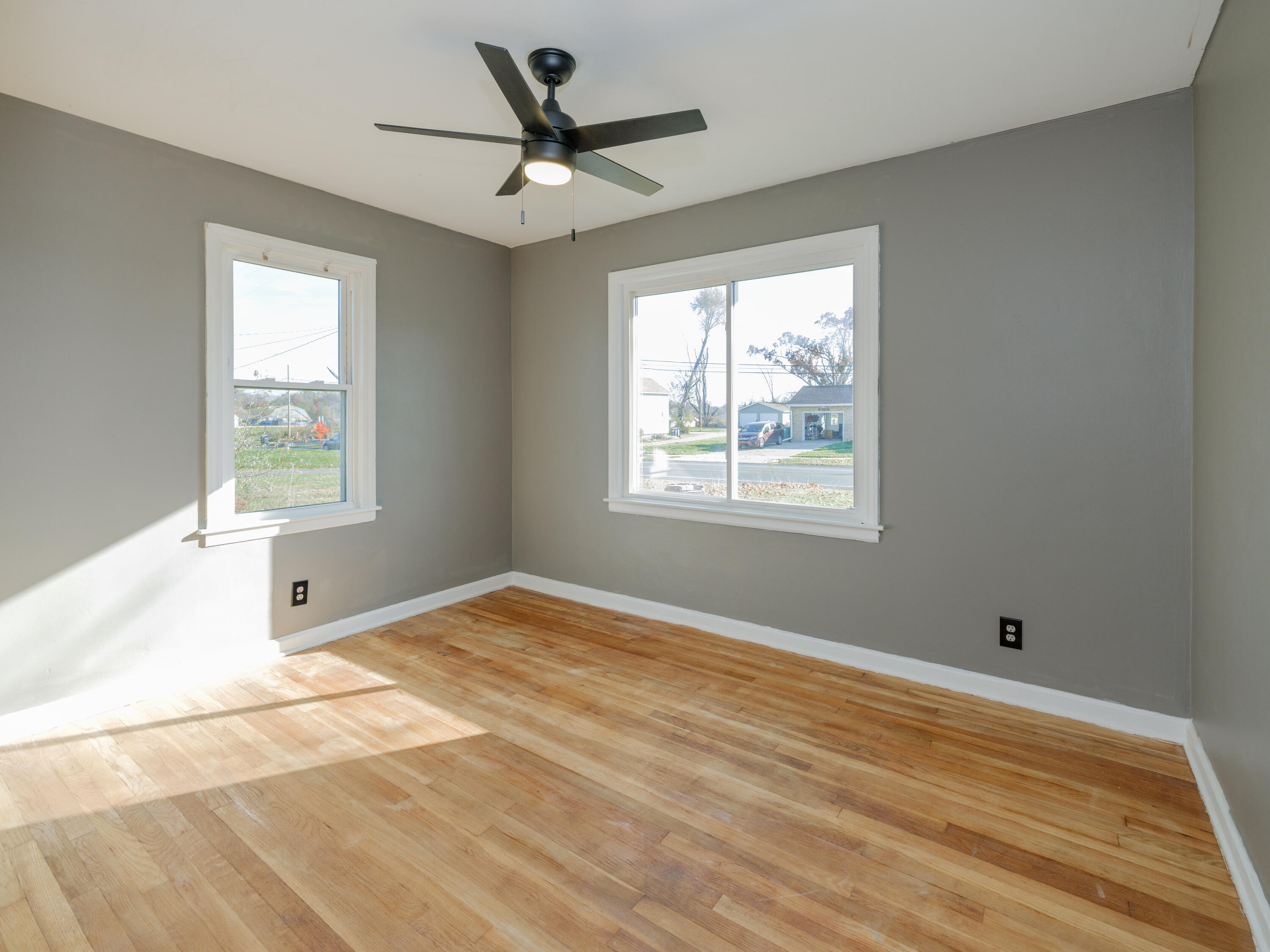 312 Schuring Road Portage, MI 49024 - Photo 9 of 22 312 Schuring Rd-111