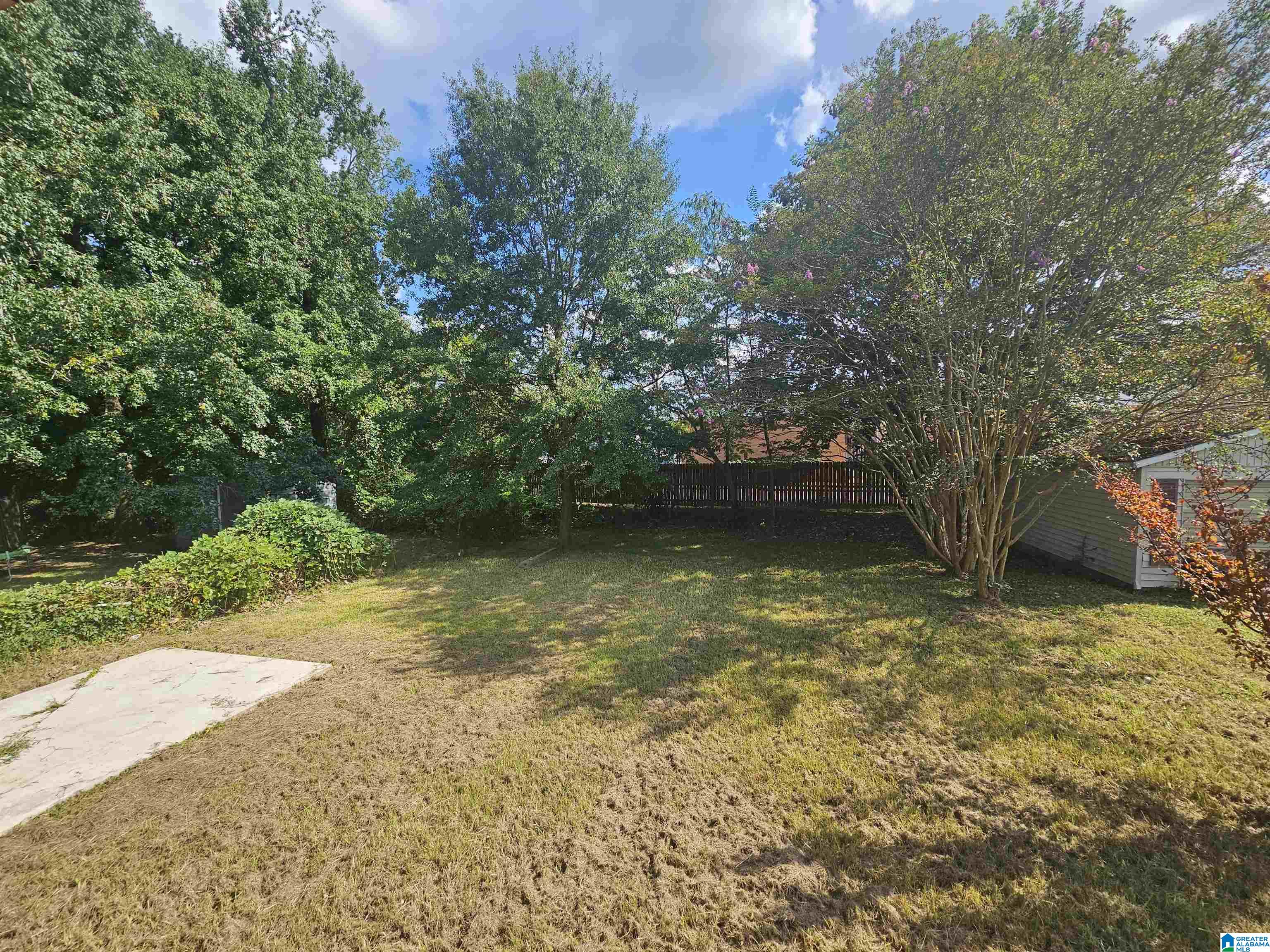 124 East Crest Road Bessemer, AL 35023 - Photo 13 of 14 Gallery Image 13