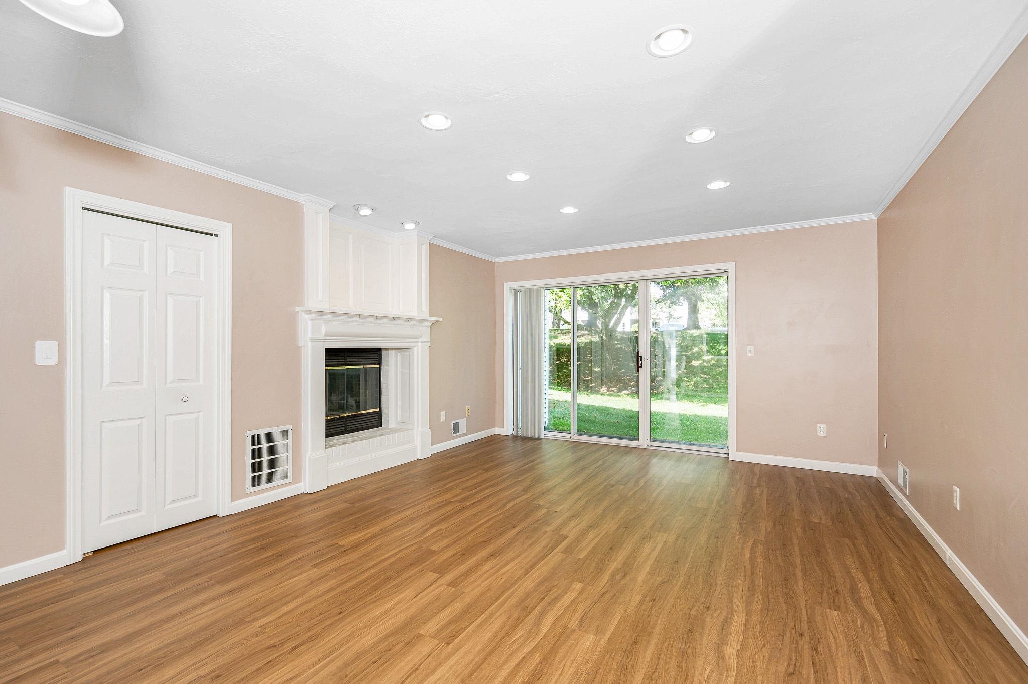 100 Middlesex Road, Unit 100 Merrimack, NH 03054 - Photo 8 of 33