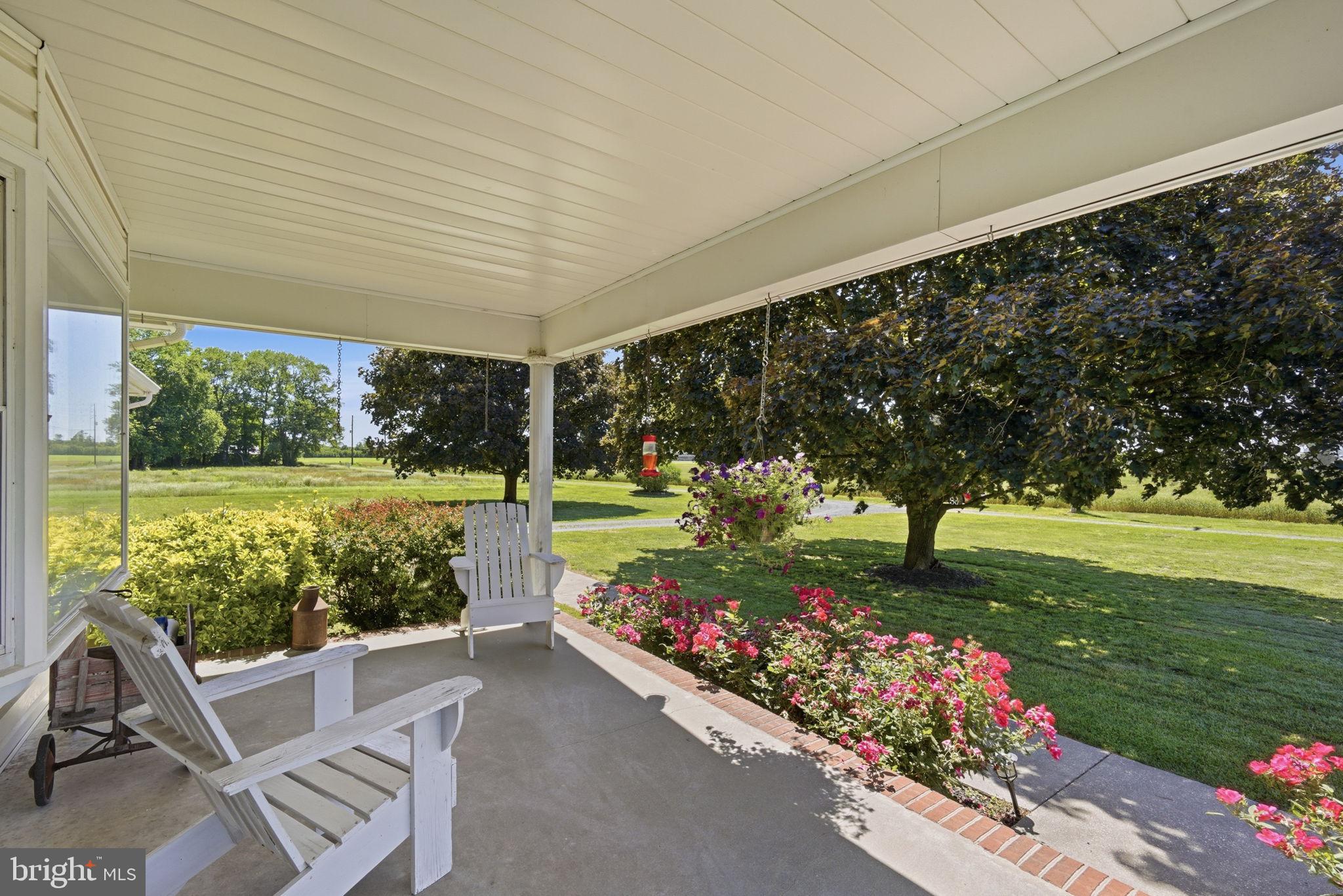 28402 Liden School Road Denton, MD 21629 - Photo 2 of 32 Front Porch