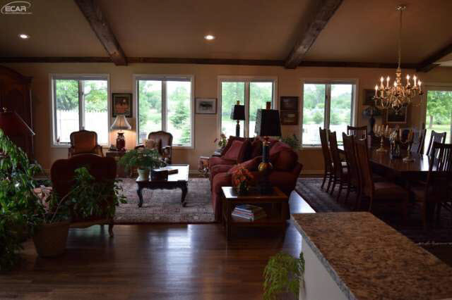 4080 South Irish Road Davison, MI 48423 - Photo 24 of 37 21172721-23.JPG