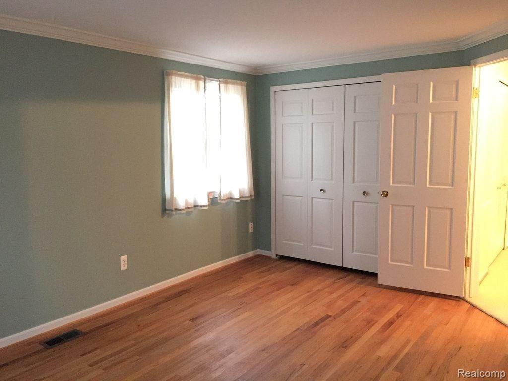 1856 Campus Court Rochester, MI 48309 - Photo 12 of 23 ISmaijimzop13u1000000000.jpg