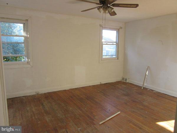 1714 Swansea Road Baltimore, MD 21239 - Photo 6 of 13 Bedroom (Master)