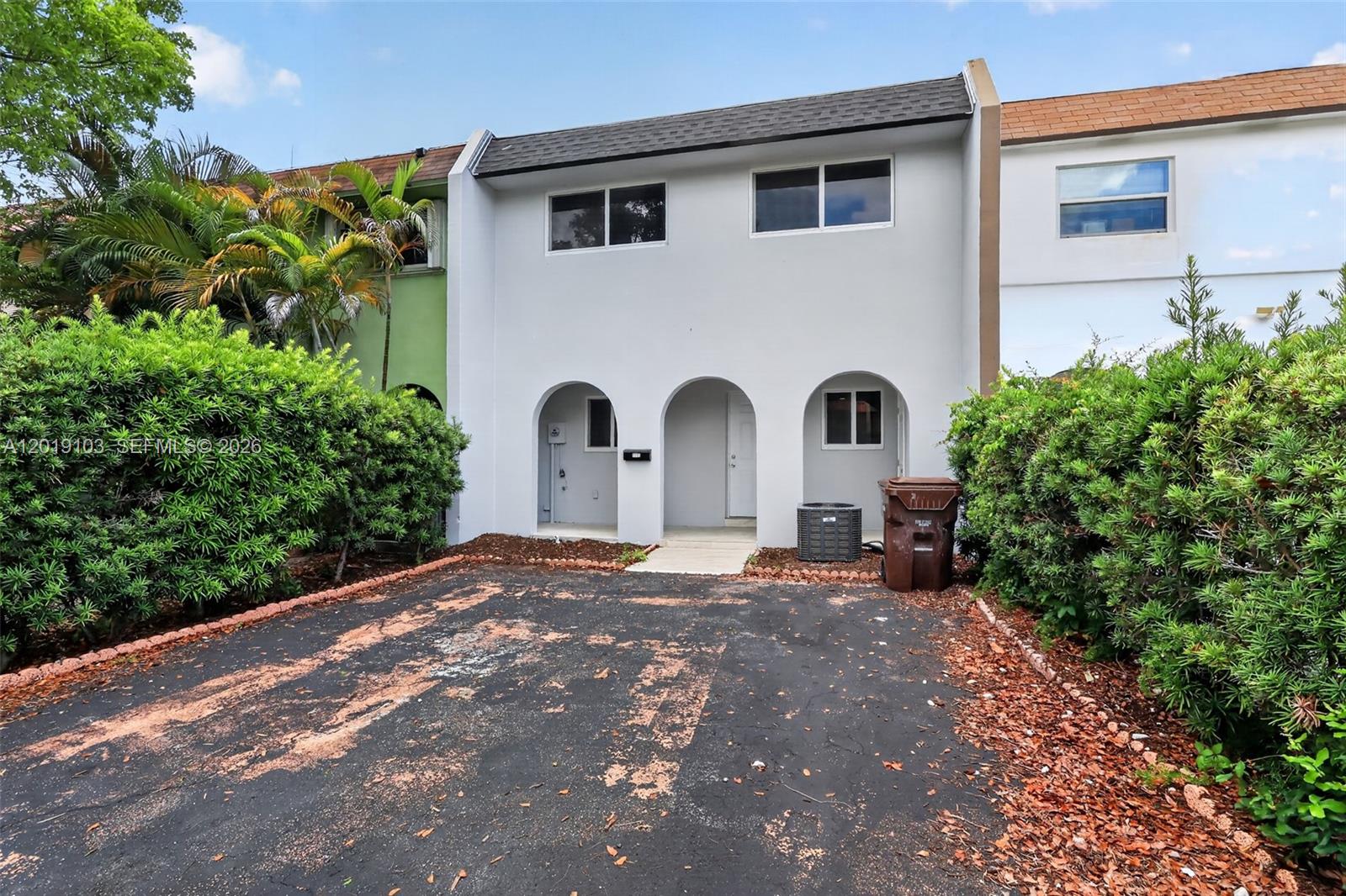 7090 West 2nd Court, Unit 7090 Hialeah, FL 33014 - Photo 2 of 29