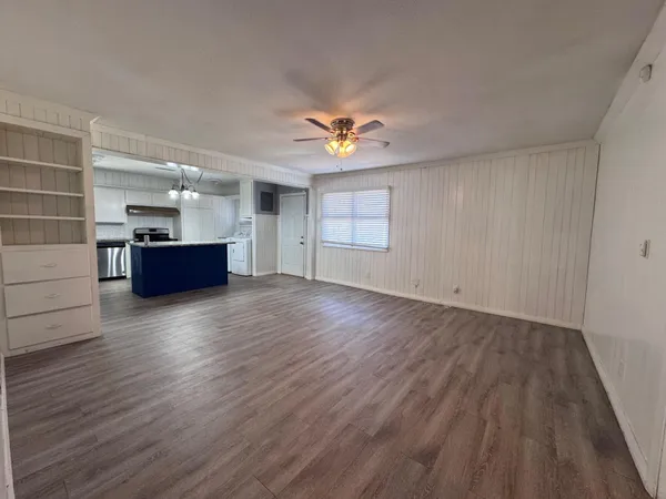 $1,650 | 2614 31st Street, Lubbock, TX 79410