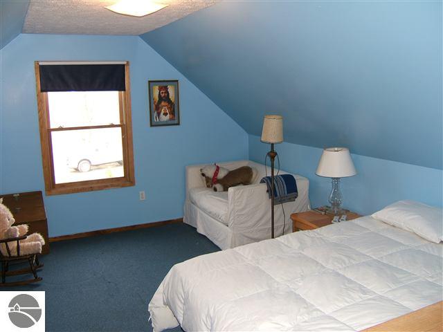 9231 West Stormer Road Empire, MI 49630 - Photo 6 of 9 1703736-5.JPG