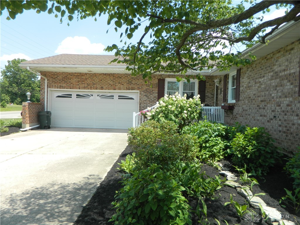 303 Villa Road Springfield, OH 45503 - Photo 4 of 12 Gallery Image 4