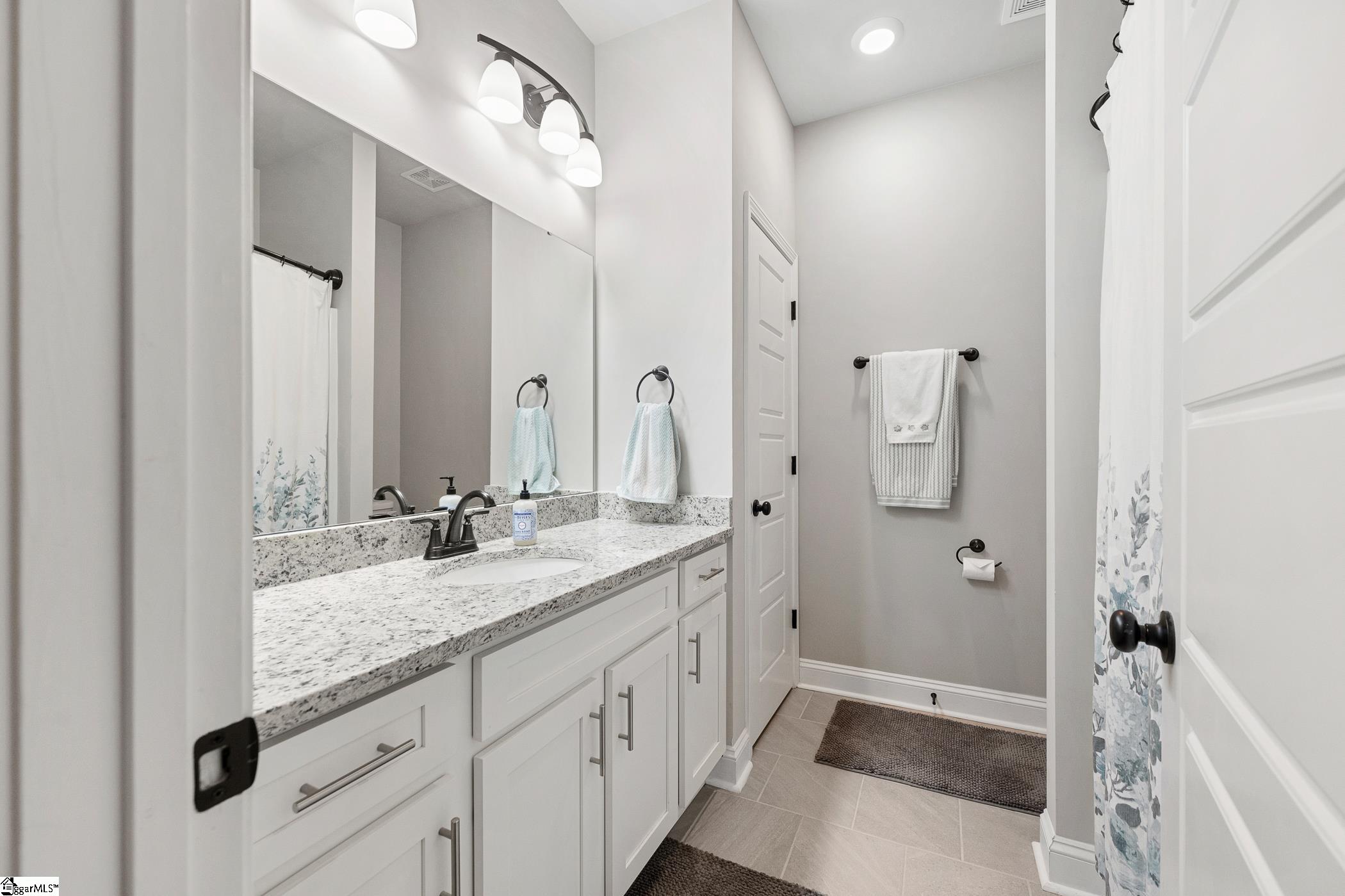 1 Martin Woods Way Fountain Inn, SC 29644 - Photo 26 of 33