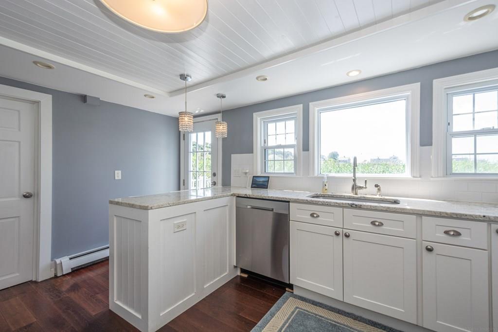 189 Spring Street Hull, MA 02045 - Photo 9 of 42