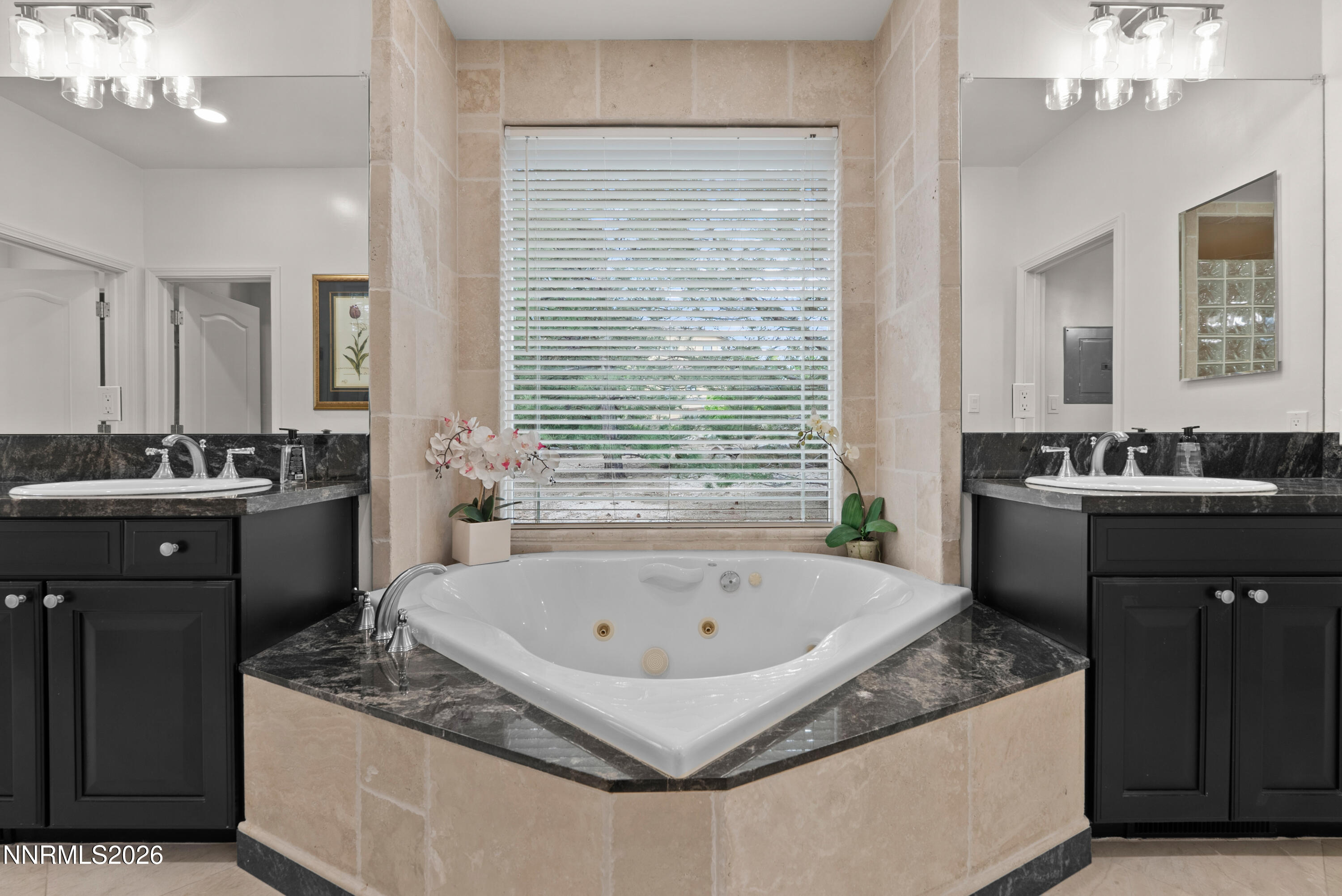 13330 West Saddlebow Drive Reno, NV 89511 - Photo 36 of 85 058-13330 W Saddlebow Dr-157