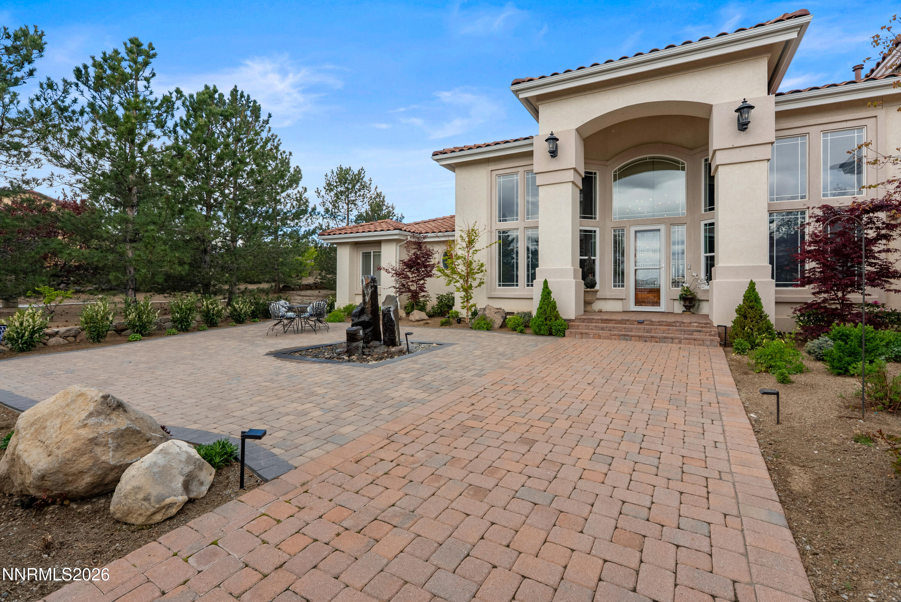 13330 West Saddlebow Drive Reno, NV 89511 - Photo 5 of 85 013-13330 W Saddlebow Dr-112