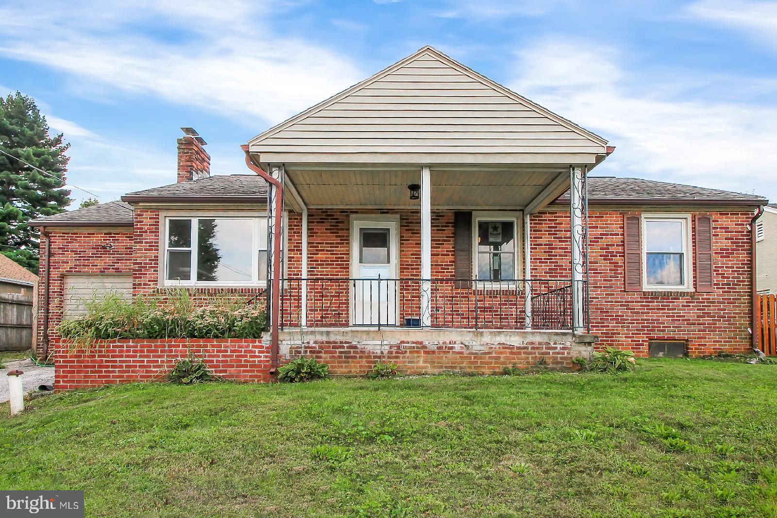 1150 Ruxton Road York, PA 17403 - Photo 1 of 26 Gallery Image 1