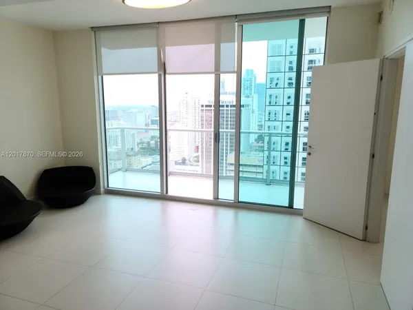 $2,650 | 300 South Biscayne Boulevard, Unit T3303, Miami, FL 33131