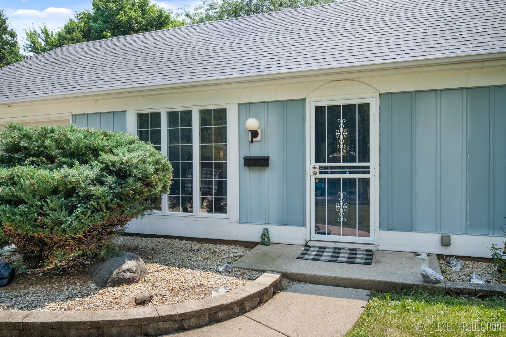 45 Ingleshire Road Montgomery, IL 60538 - Photo 2 of 25 Gallery Image 2