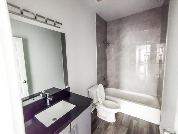 $1,150 | 1001 North Maryland Street, Unit 1, Alton, TX 78573