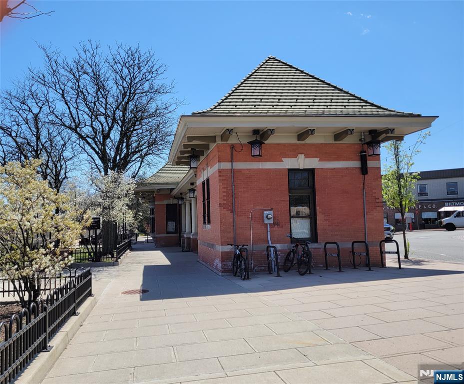 130 Orient Way, Unit 2K Rutherford, NJ 07070 - Photo 17 of 17