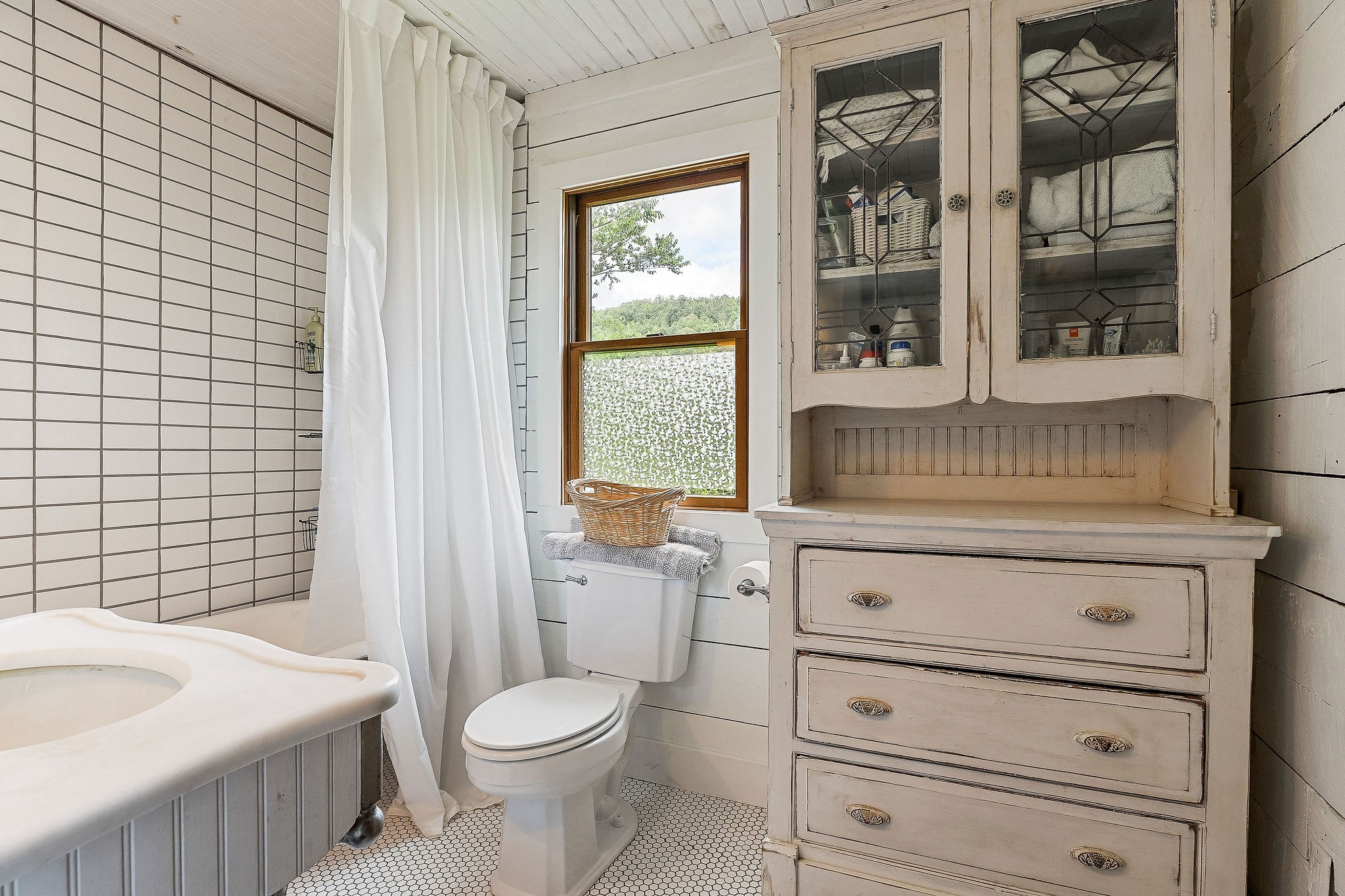 3975 Dry Creek Road Dowelltown, TN 37059 - Photo 12 of 64 Gallery Image 12
