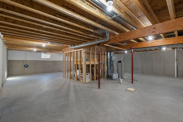 $625,000 | 10915 West Wisconsin Avenue, Wauwatosa, WI 53226