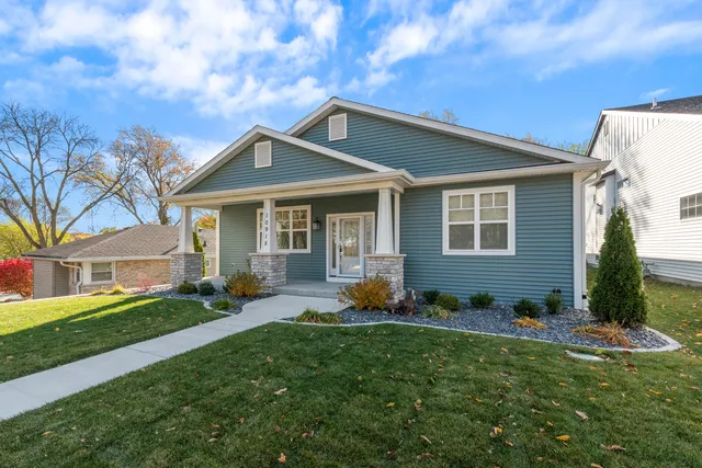 $625,000 | 10915 West Wisconsin Avenue, Wauwatosa, WI 53226