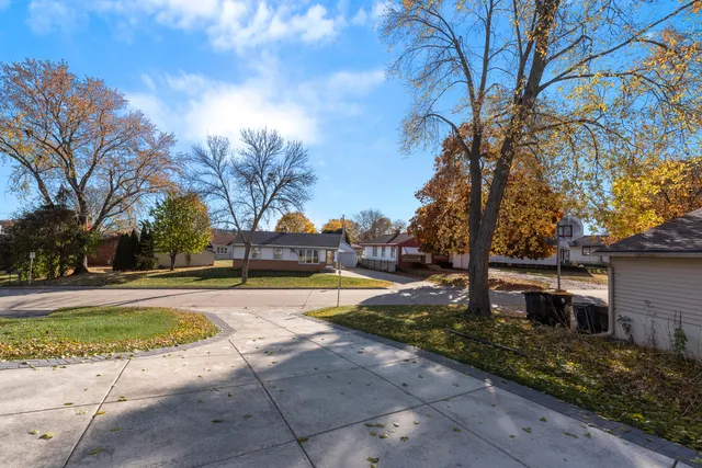 $625,000 | 10915 West Wisconsin Avenue, Wauwatosa, WI 53226