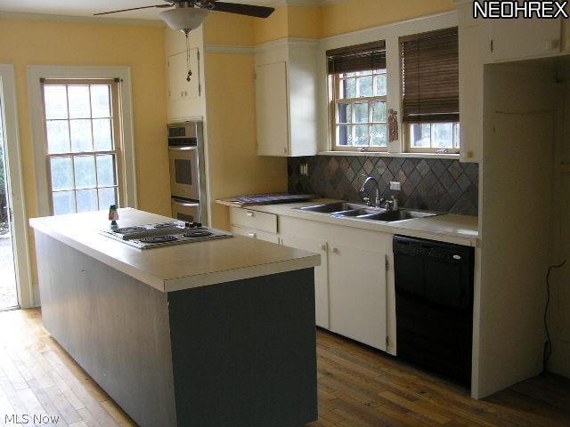 2388 Ridgewood Road Akron, OH 44313 - Photo 5 of 25