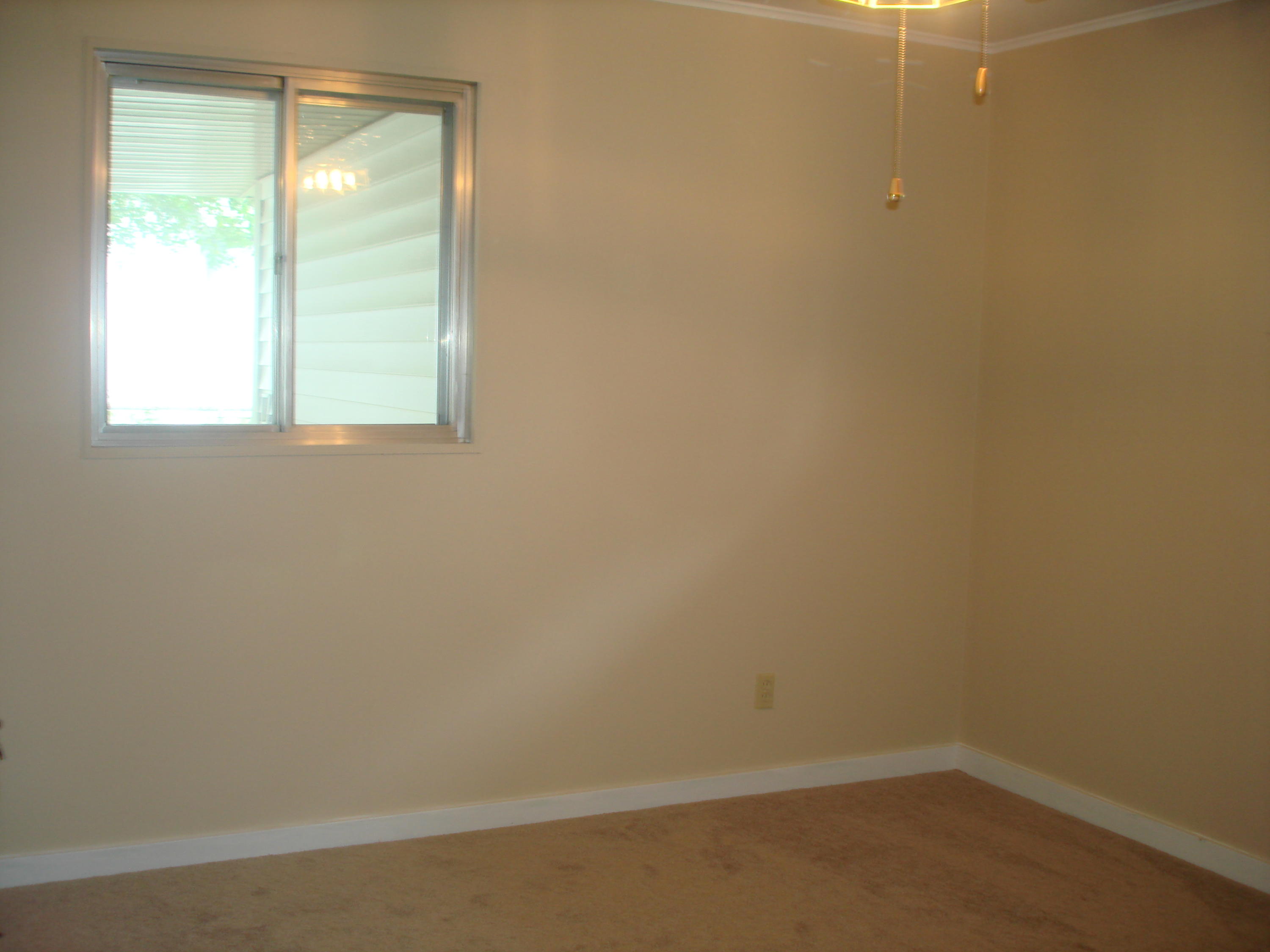 215 Butler Road Oak Ridge, TN 37830 - Photo 13 of 18 BEDROOM #3