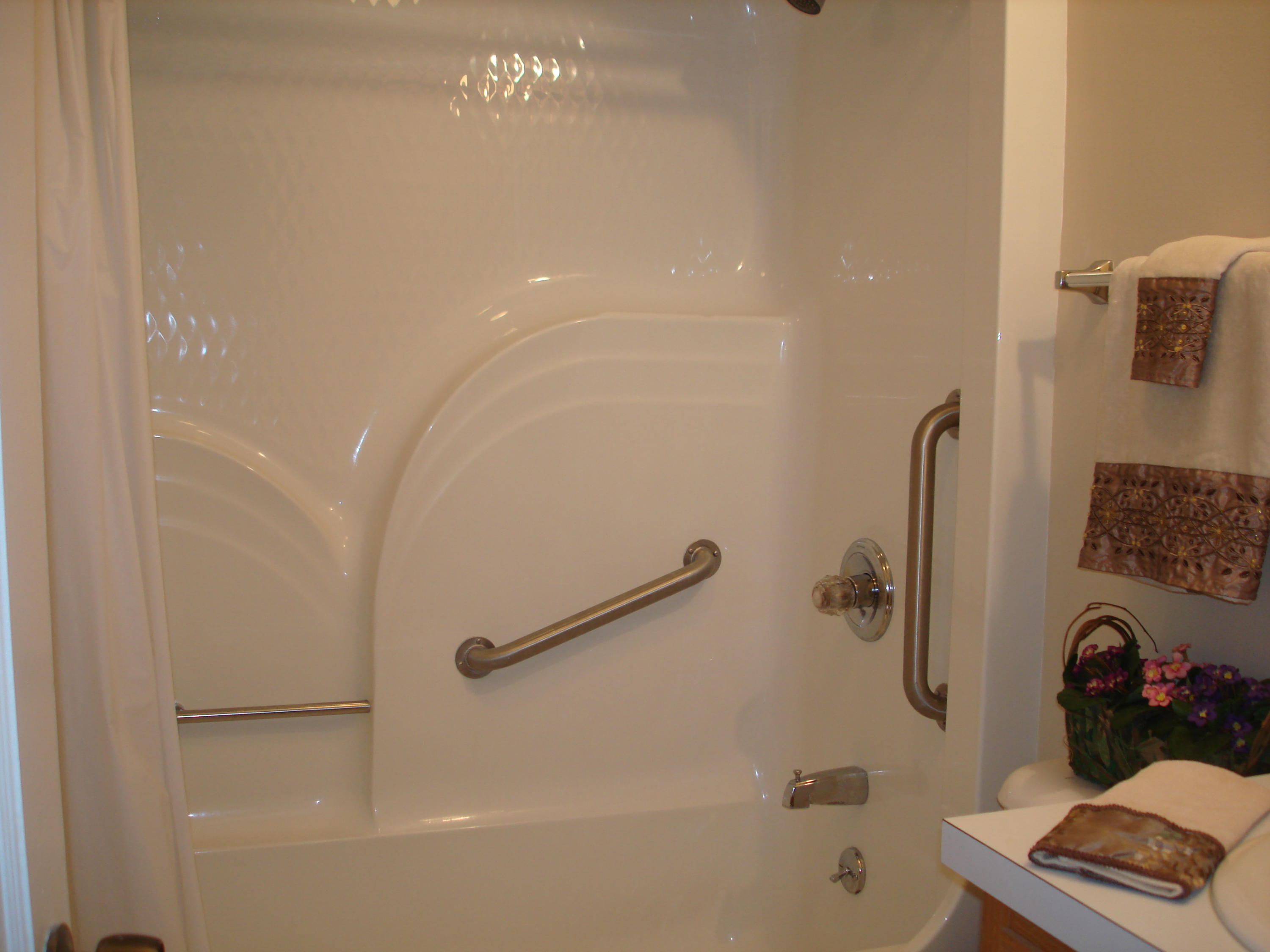 215 Butler Road Oak Ridge, TN 37830 - Photo 15 of 18 HANDICAP EQUIPPED FOR SAFETY