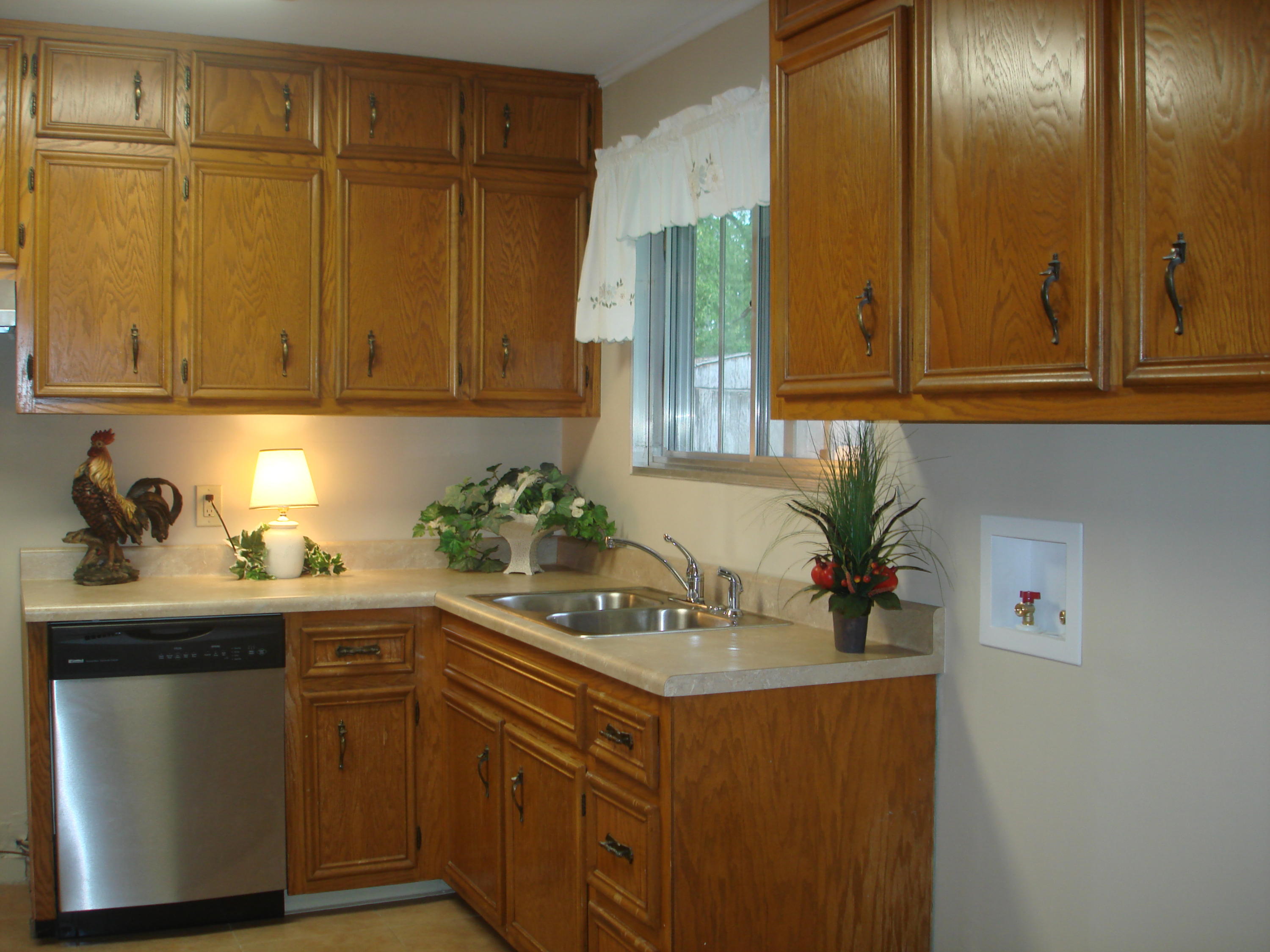 215 Butler Road Oak Ridge, TN 37830 - Photo 8 of 18 LOTS OF CABINET SPACE