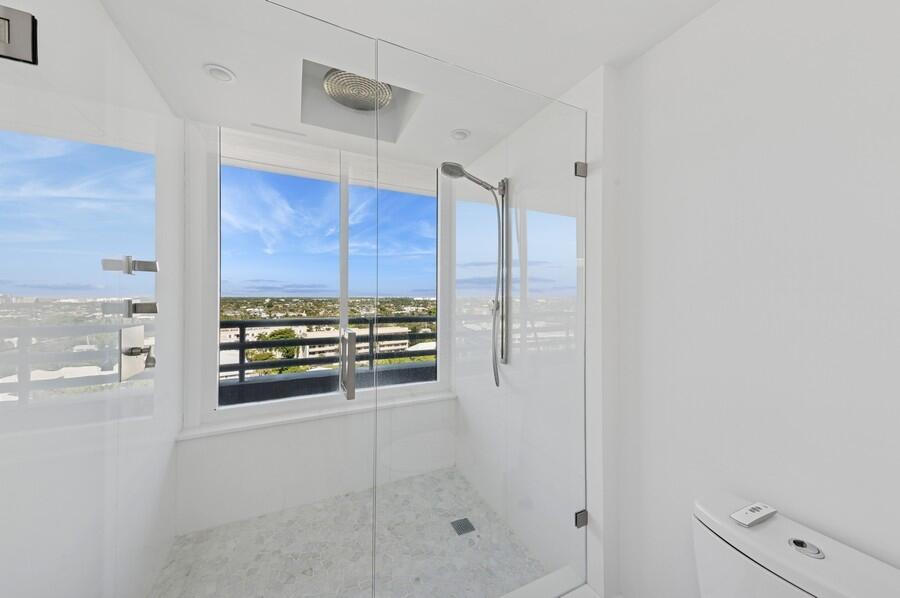 1400 South Ocean Boulevard, Unit 1106 Boca Raton, FL 33432 - Photo 32 of 82 2nd Bathroom