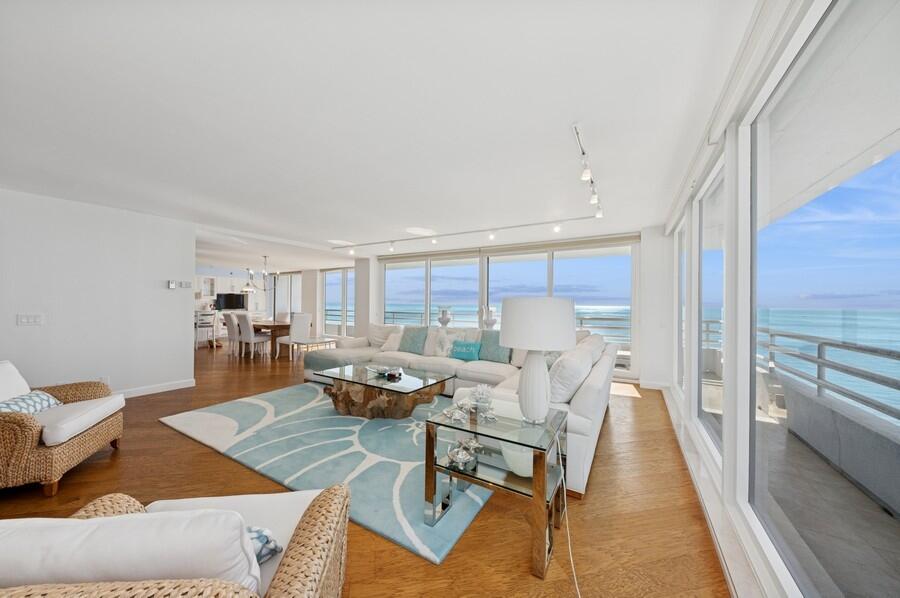 1400 South Ocean Boulevard, Unit 1106 Boca Raton, FL 33432 - Photo 4 of 82 Living Room