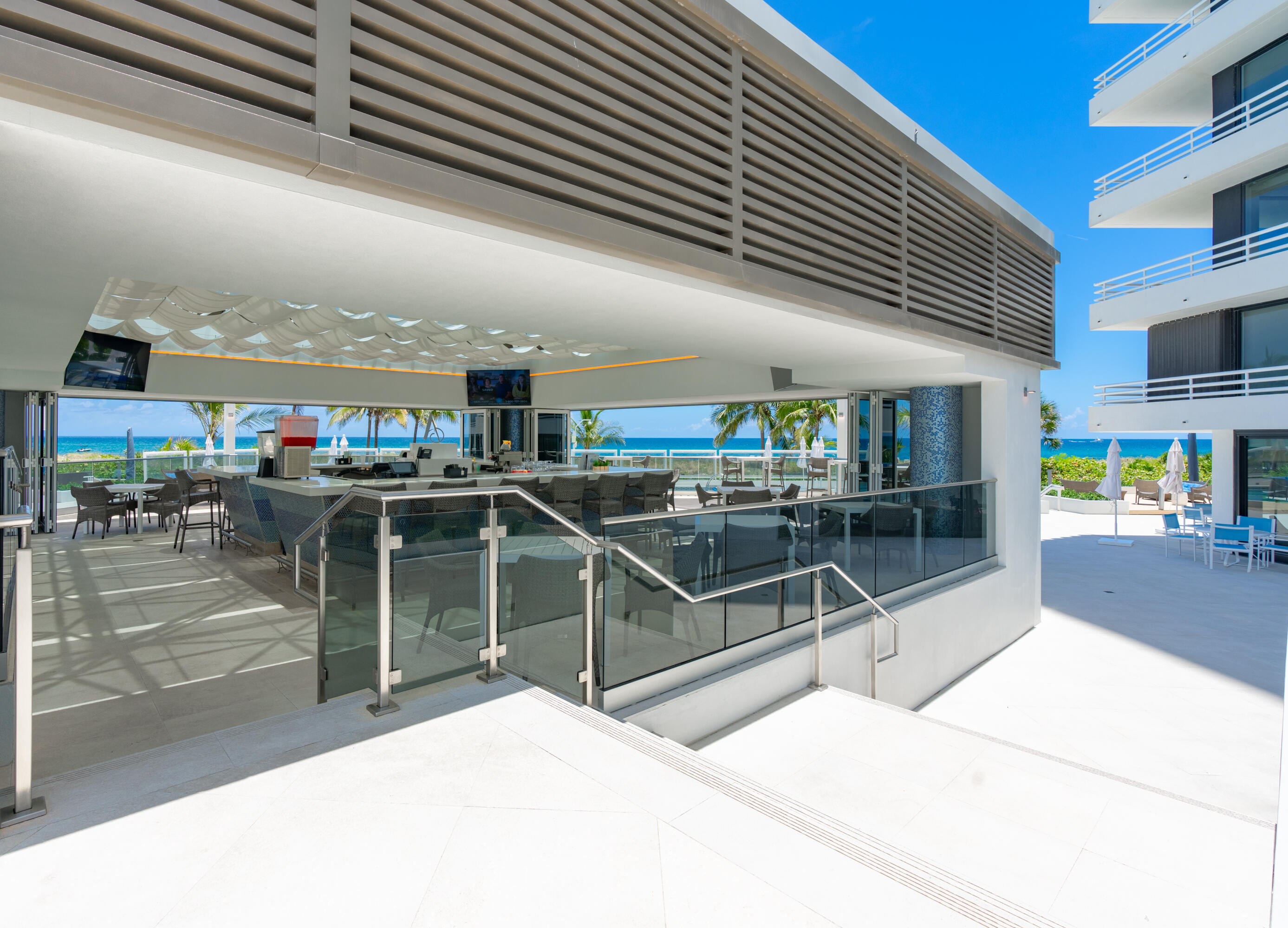 1400 South Ocean Boulevard, Unit 1106 Boca Raton, FL 33432 - Photo 66 of 82 Poolside Bar