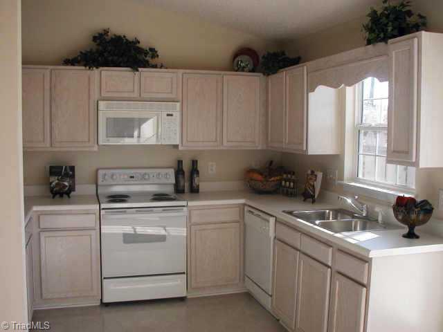 2876 WaterStone Loop High Point, NC 27265 - Photo 3 of 4 Other.