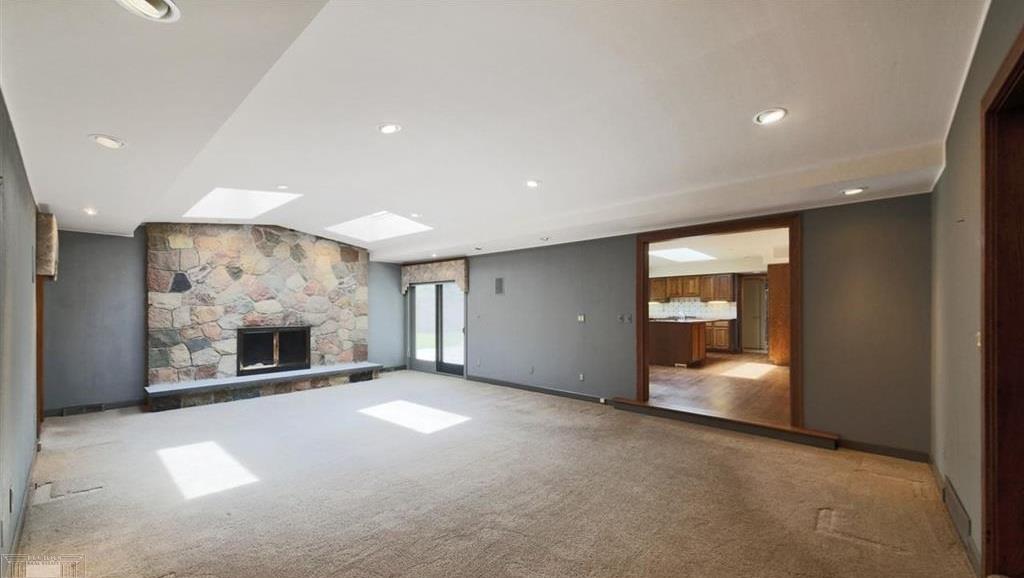47 Willison Road Grosse Pointe, MI 48236 - Photo 12 of 19 Family Room
