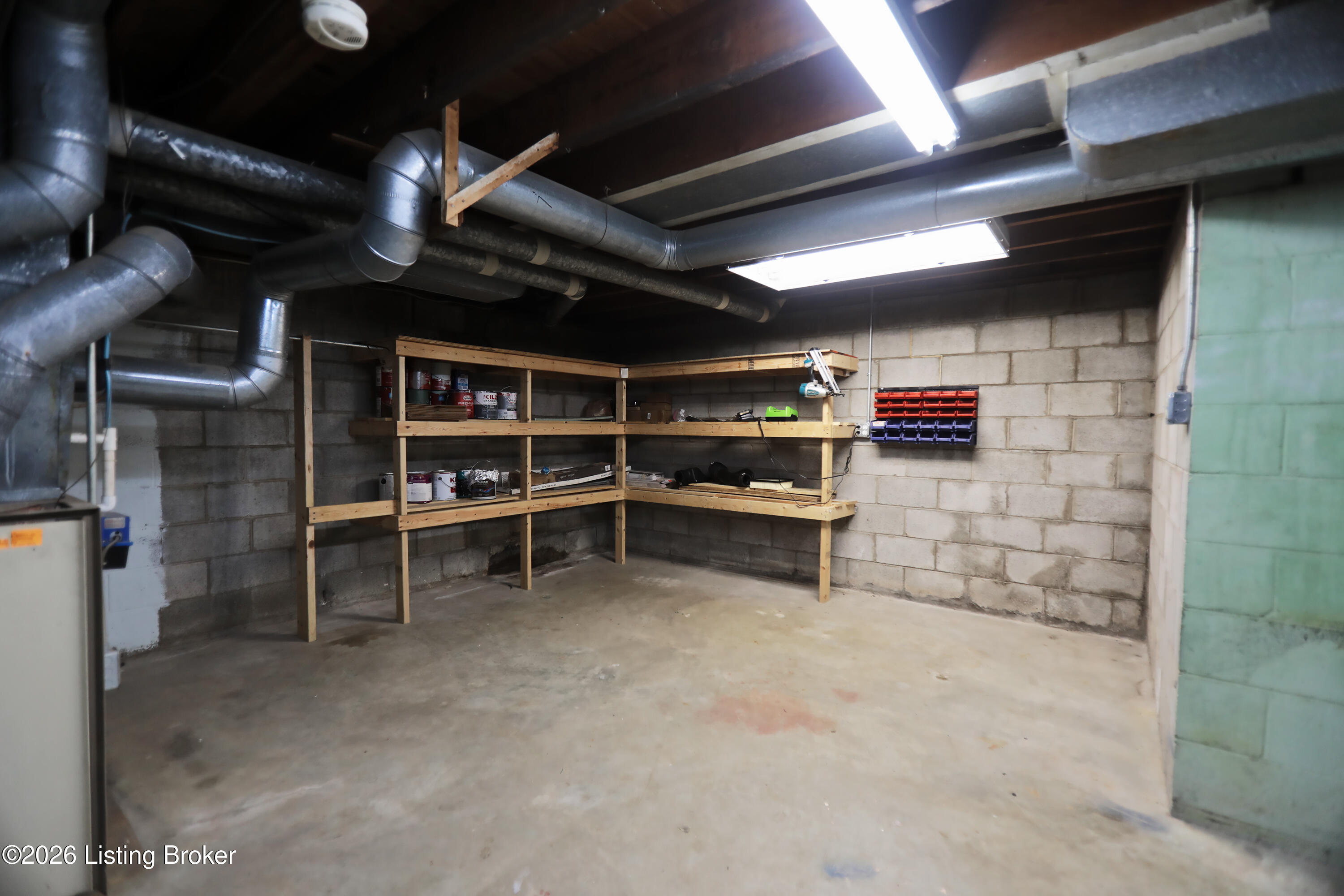 3323 Dell Road Louisville, KY 40299 - Photo 47 of 60 3323_Dell Road_41