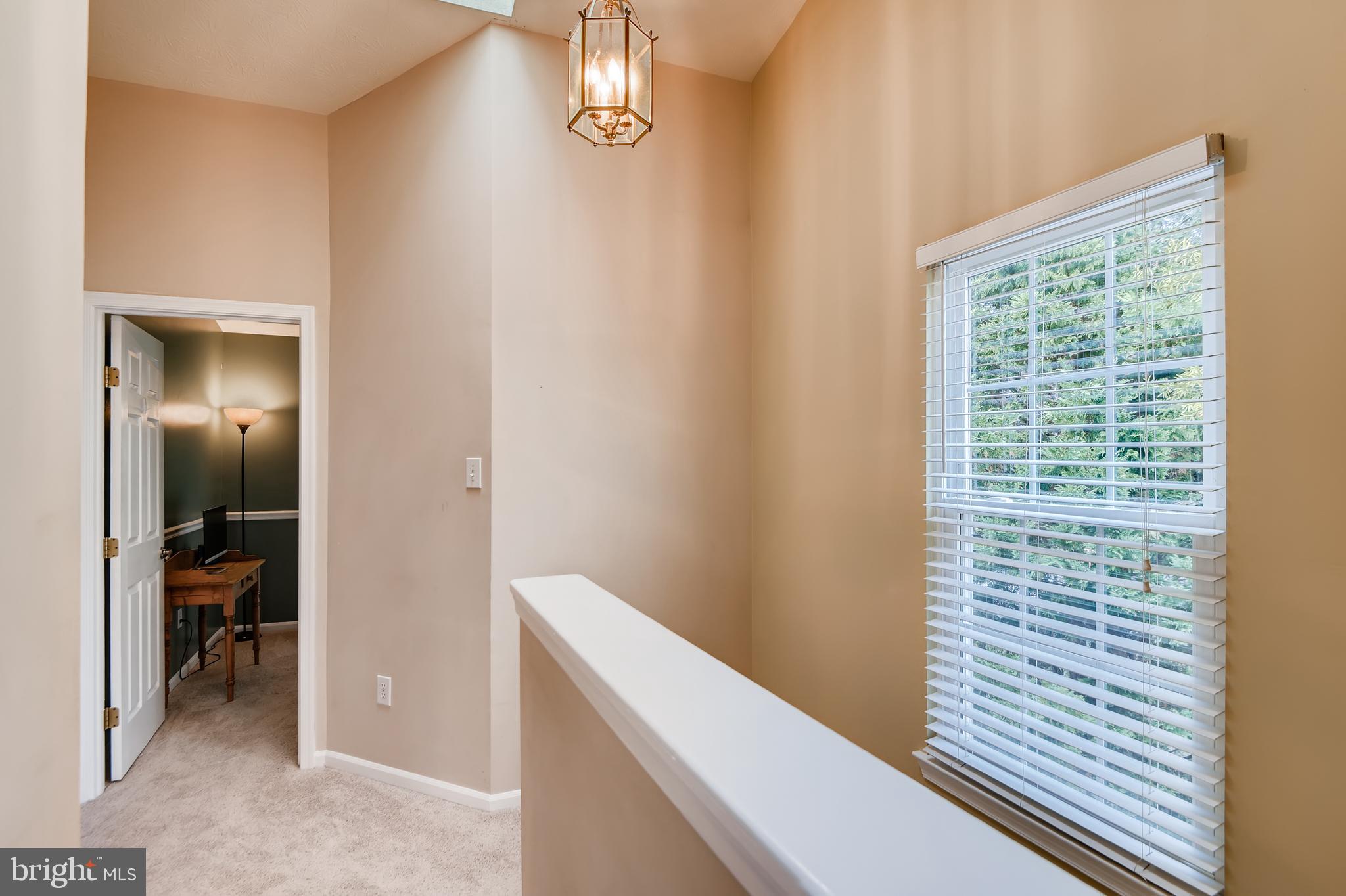 5334 Kelmscot Road Baltimore, MD 21237 - Photo 25 of 33 Upstairs hall