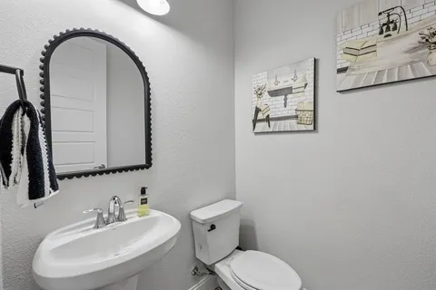 $850,000 | 4705 Cherry Bark Trail, Arlington, TX 76005