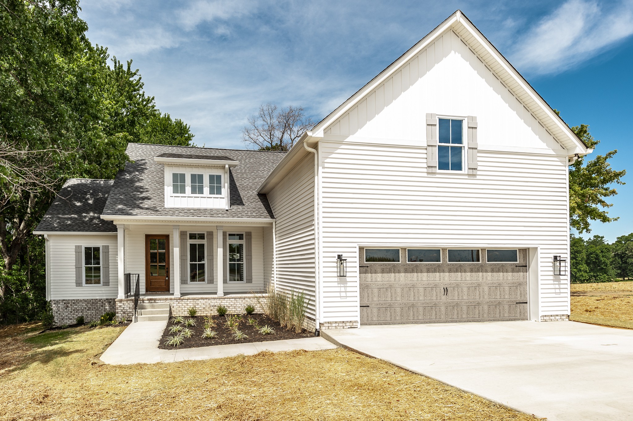 5026 Henry Road Cross Plains, TN 37049 - Photo 3 of 49 Gallery Image 3