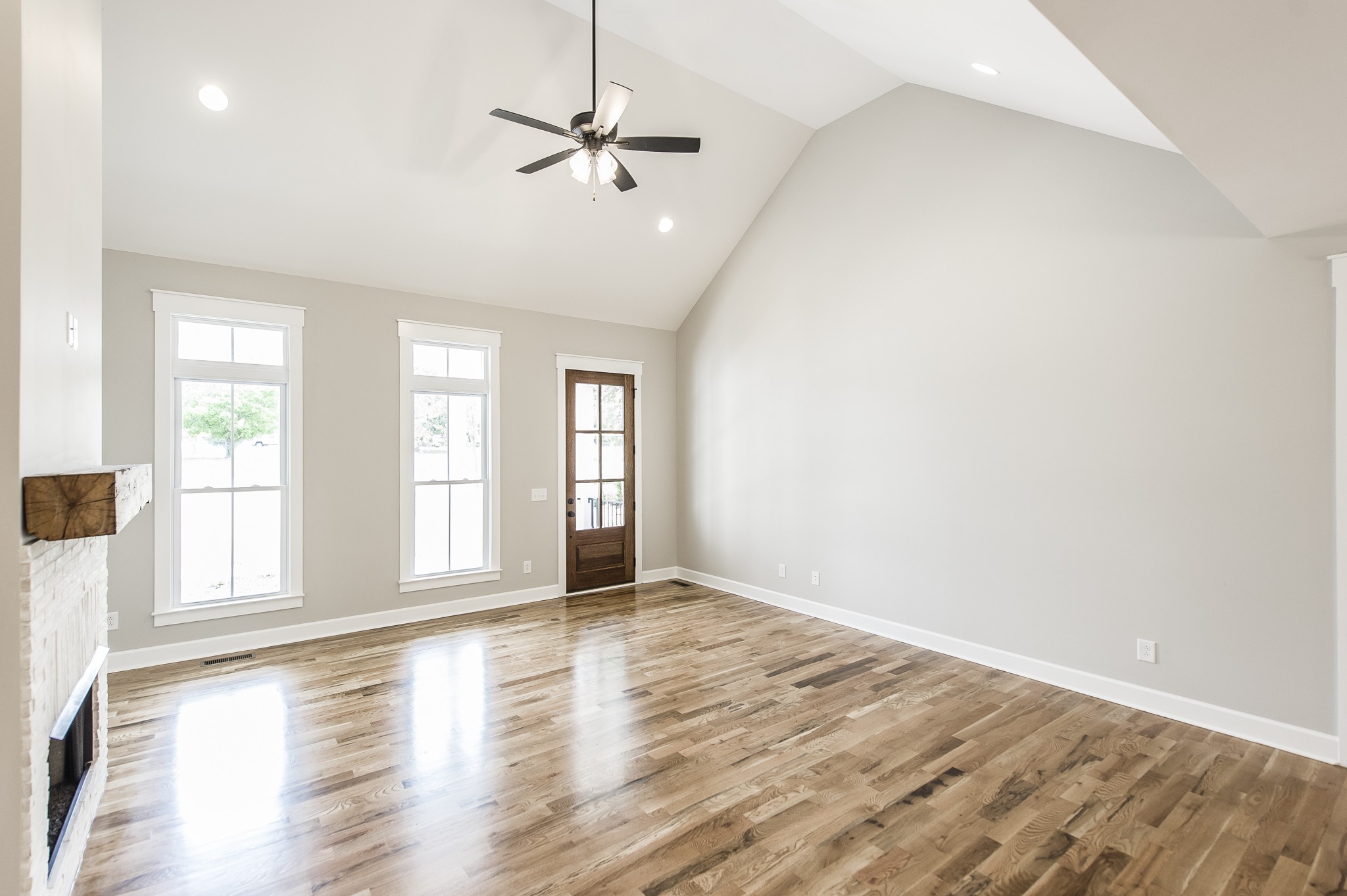 5026 Henry Road Cross Plains, TN 37049 - Photo 10 of 49 Gallery Image 10