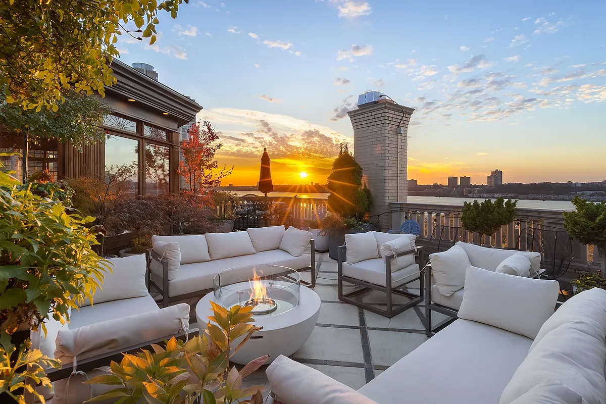25 Riverside Drive Manhattan, NY 10023 - Photo 18 of 39