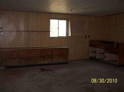 3323 Shannon Road Burton, MI 48529 - Photo 3 of 12 20138138-2.JPG