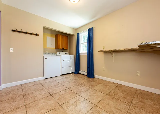 $725,000 | 2 Rockwood Avenue, Bar Harbor, ME 04609